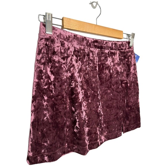 New Nordstrom Abound Crushed Velvet Velour Mini Retro 90s Y2K Skirt Burgundy M - Picture 7 of 11